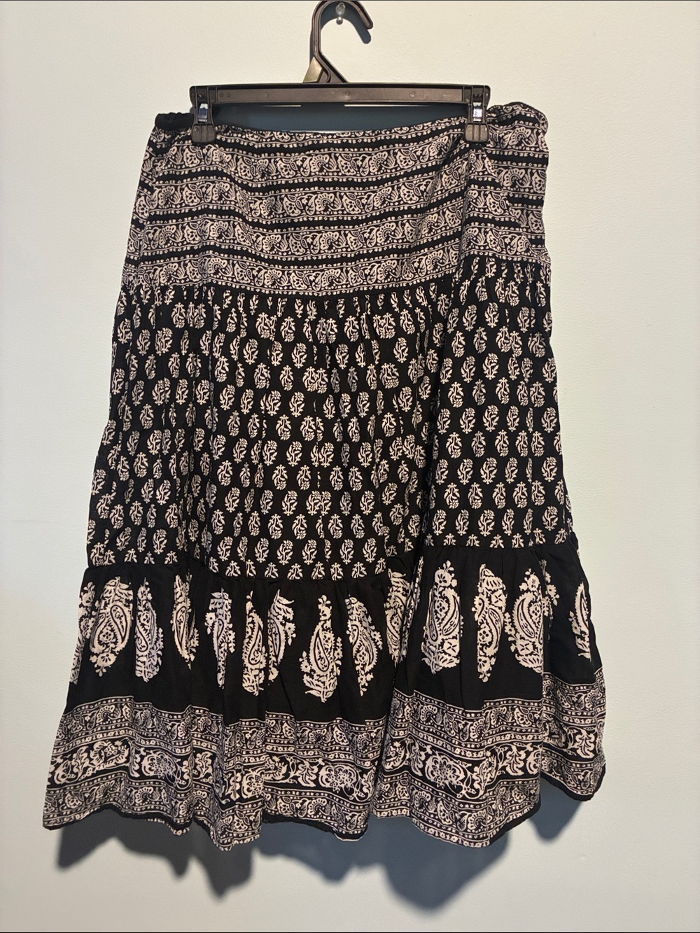 Chaps Black and Cream Paisley Tiered Midi Skirt